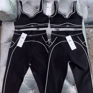 ALO Yoga Women's Black and White Leggings Set